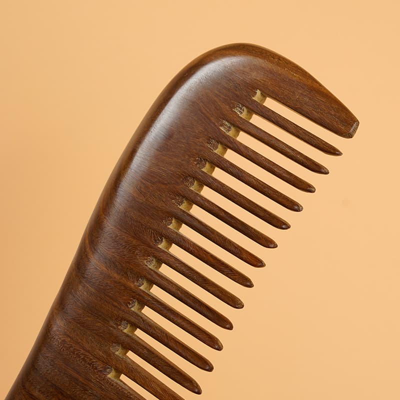 Brush green sandalwood, massager for scalp 2
