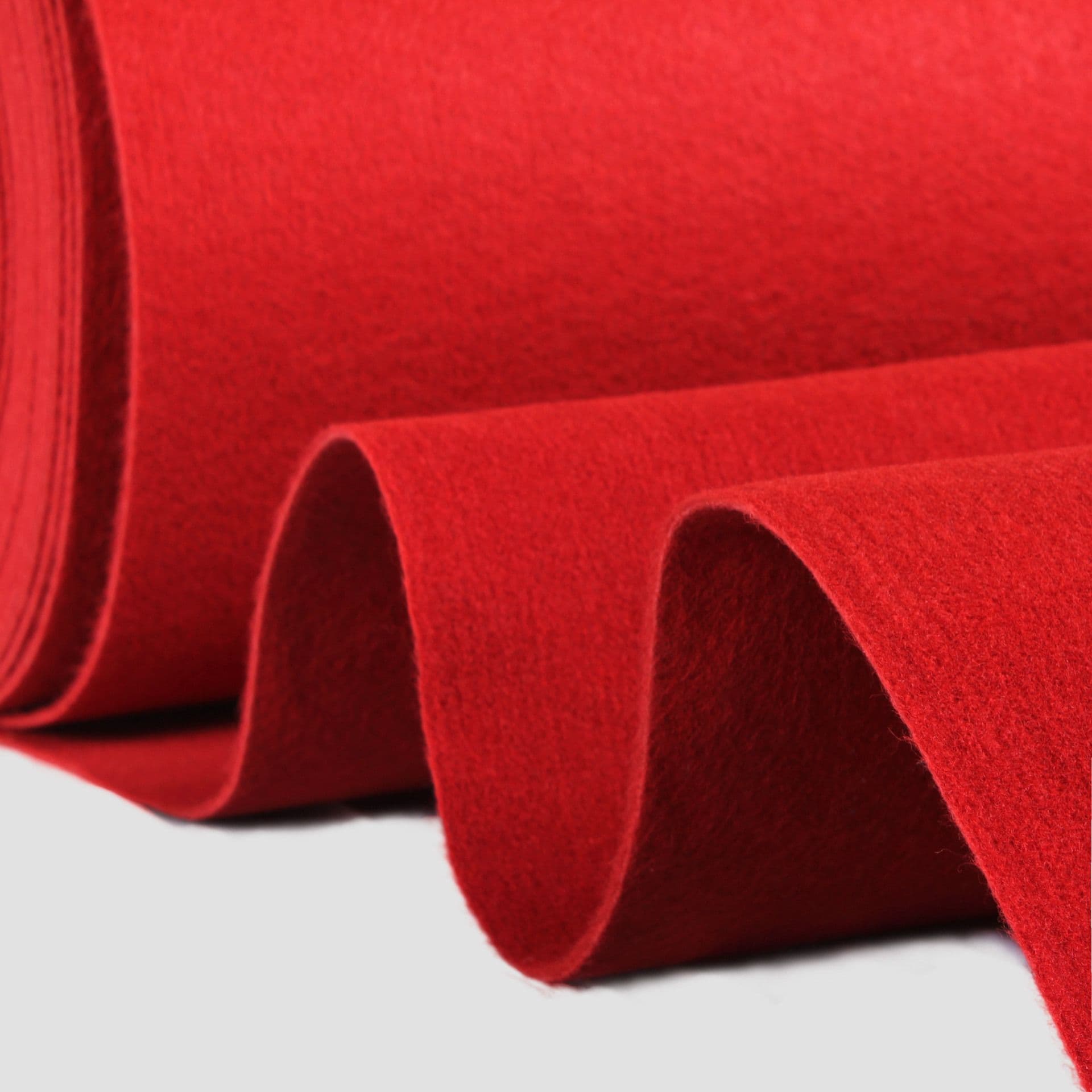 Disposable carpet, increased thickness 4
