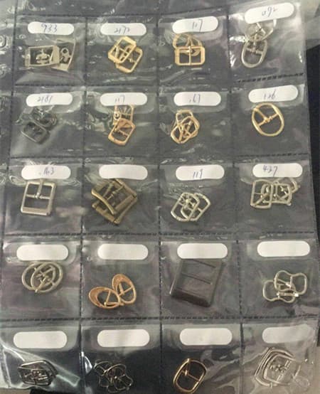 Providing a variety of alloy mountaineering shoe buckles, labor insurance shoe buckle manufacturers, sports shoe buckles, buckle shoes 4