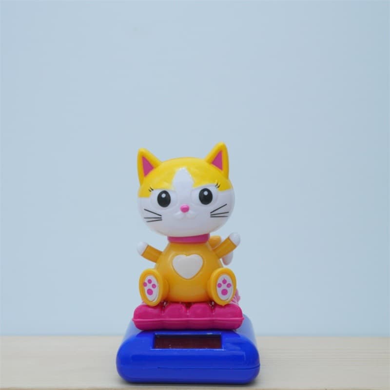 Cross-border solar ornaments cute and rich lucky cat creative car supplies decoration wave cat handicrafts inside the car 3