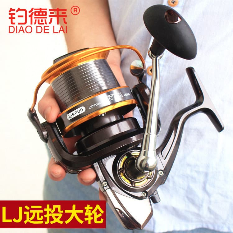 Darian 3-9000 Fishing Reel with Anchor and Fishing Clip 1