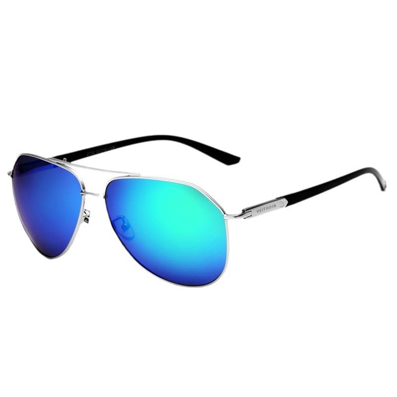 Sunglasses, pack, polarising glasses, screwdriver 2
