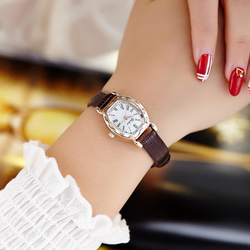 Retro waterproof electronic small fashionable belt, quartz women's watch, Korean style 2