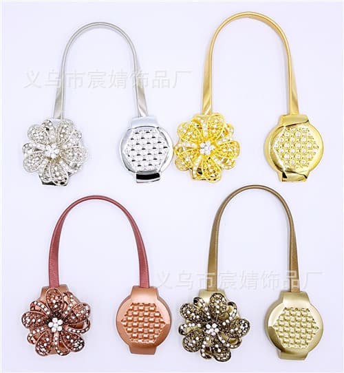 Cloth, magnetic accessories, direct factory sales, European style 1