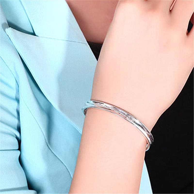 Rose Confession Open Bracelet with Temperament Design 5