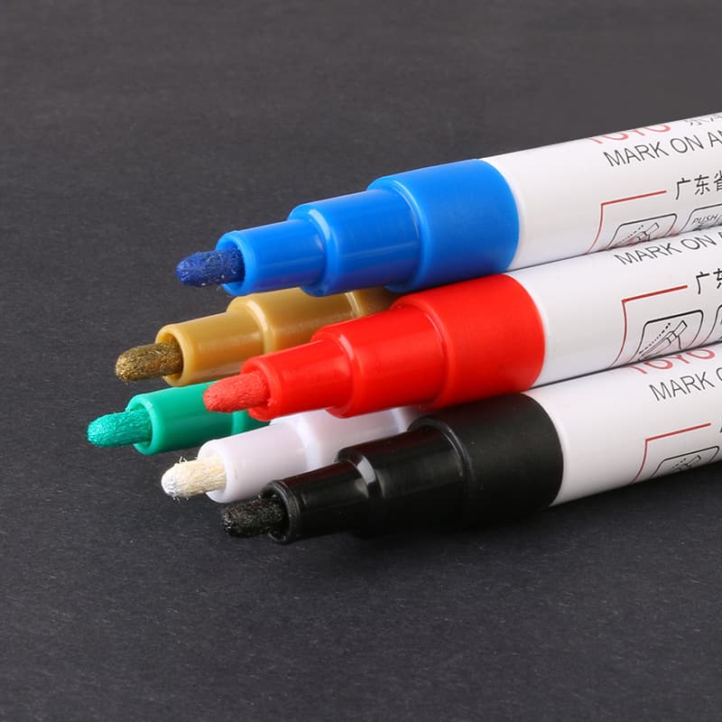 Toyo paint oil -based metal mark pen office stationery white furniture fill paint color repair paint oil pen wholesale 3