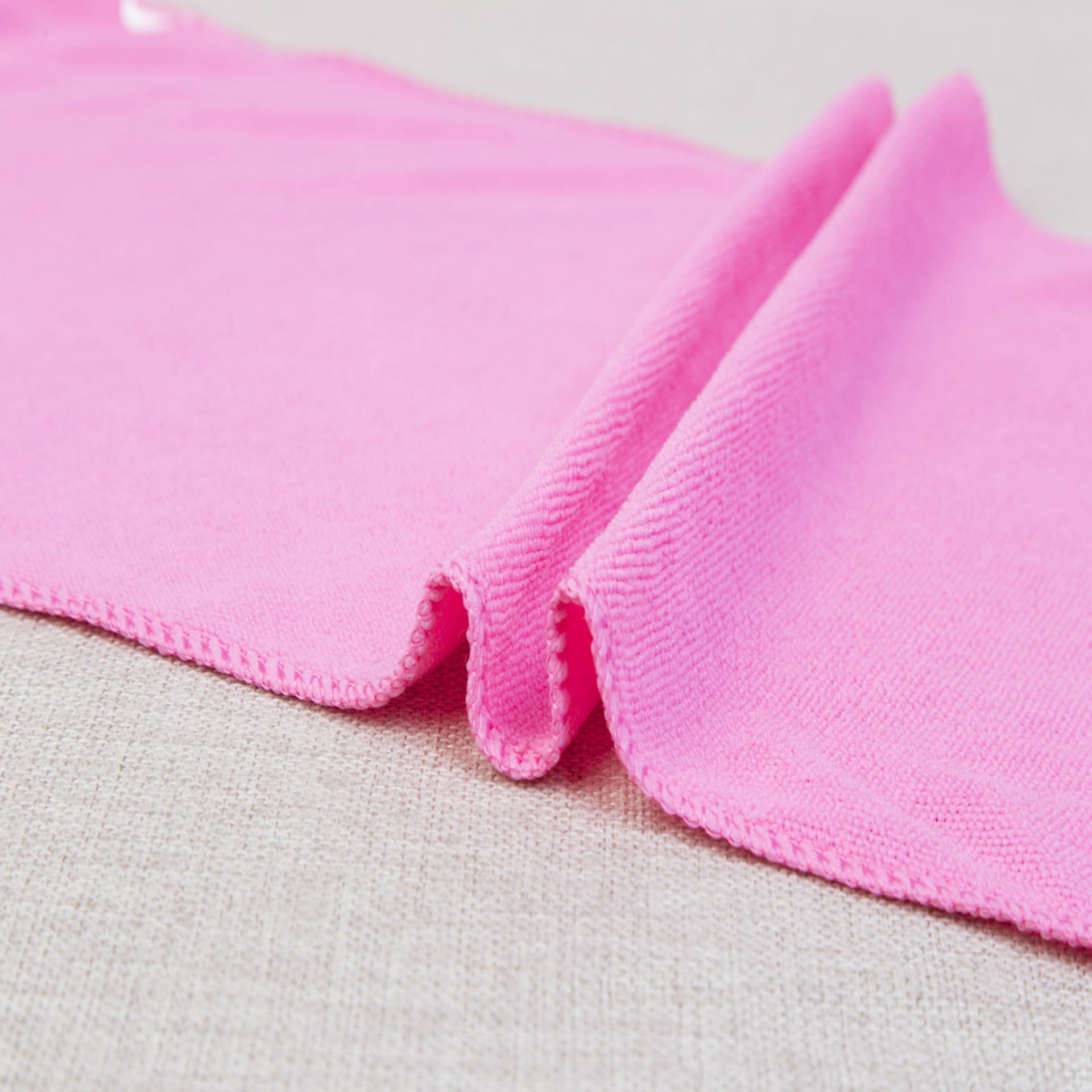 Towel, hygienic scarf, children's gauze handkerchief, water absorbent 3