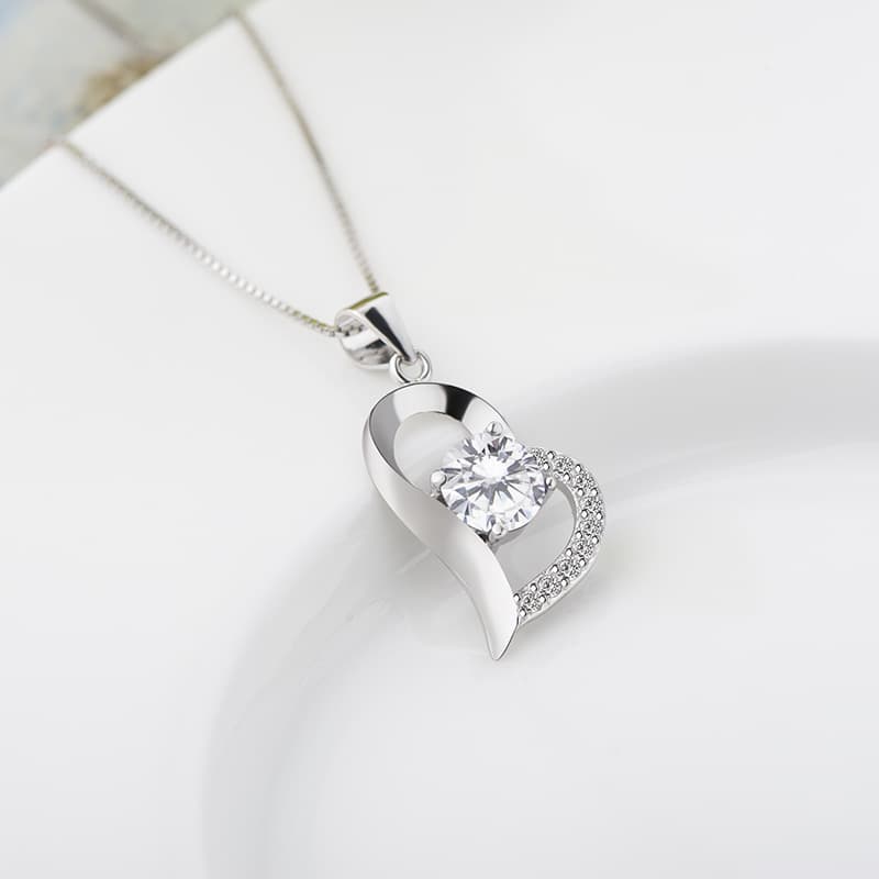 Necklace heart shaped, fashionable stone inlay with zircon, pendant for St. Valentine's Day, silver 925 sample, Korean style, Birthday gift 1