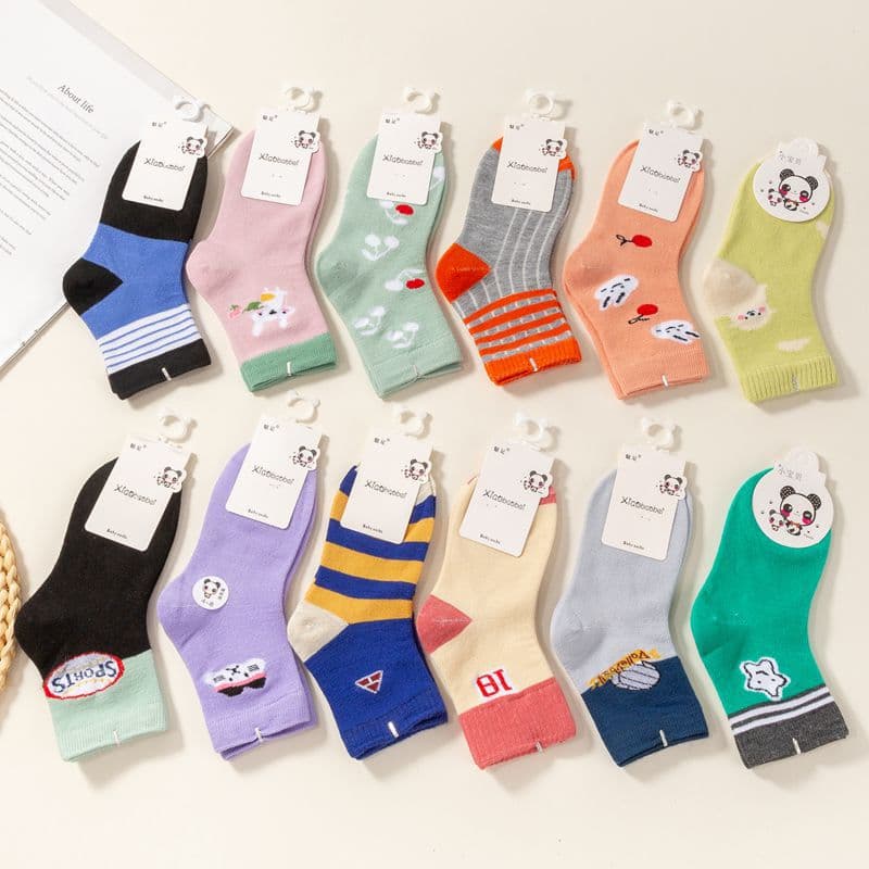 (Wholesale), cartoon children's demi-season knee socks for boys for students, mid-length