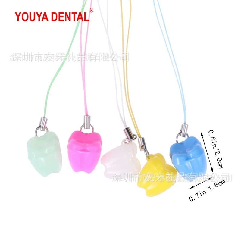 Plastic teeth storage box for baby teeth 3