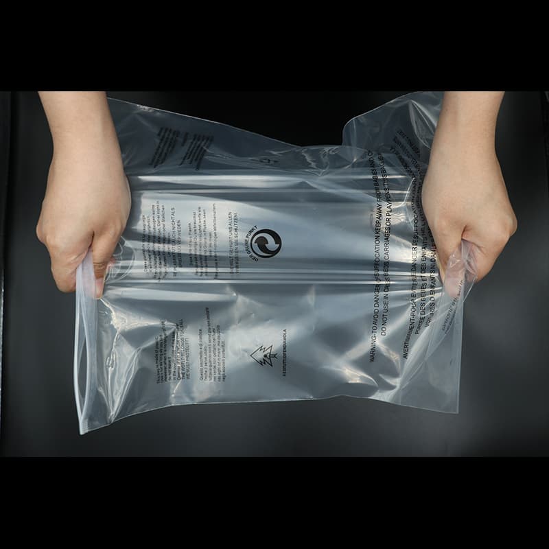 PE transparent zipper bag wholesale 30*40 special costume packaging bag PE transparent bag clothing zipper self -sealed bag 10