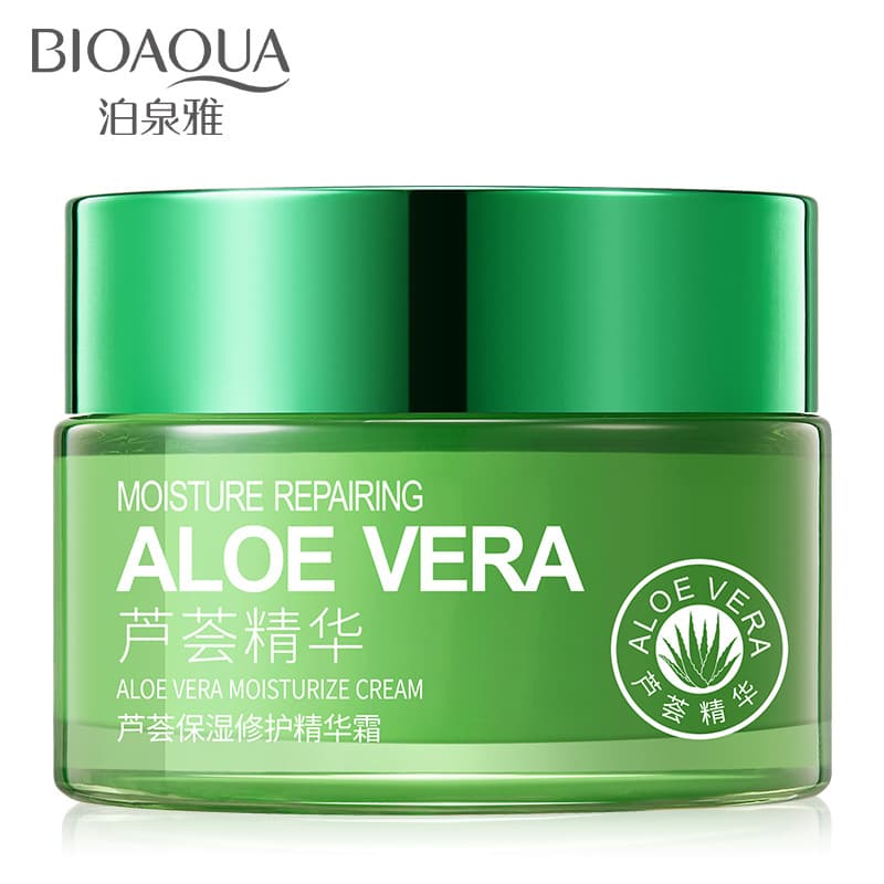 泊泉雅 Moisturizing aloe vera gel, essence, soft nutritious cosmetic cream