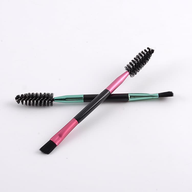Factory direct selling multi -color double -headed eyelashes eyelashes and eyebrow brush high school stall beauty tool makeup suits large discount 5