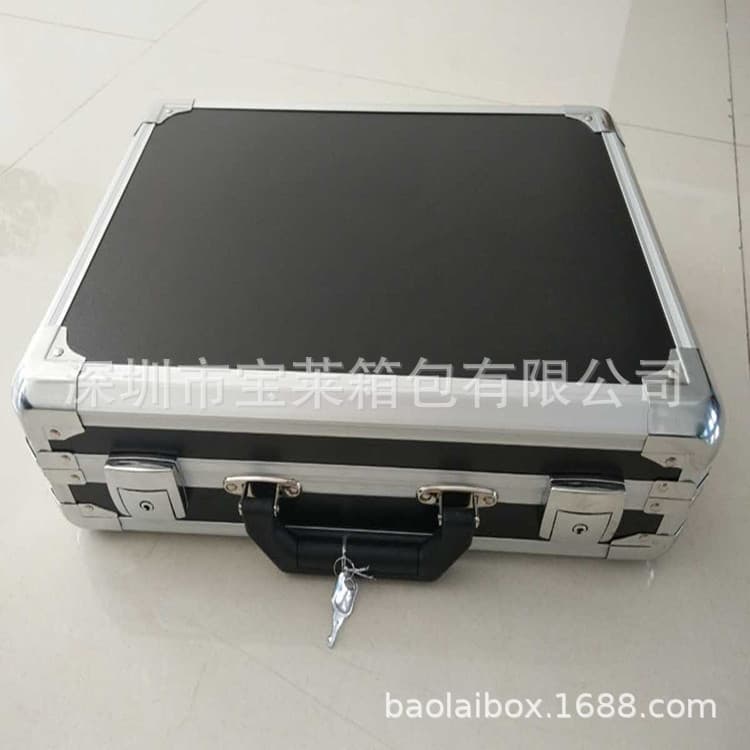 Metal handheld cosmetic manicure tools set for manicure, storage box, bracelet, aluminum alloy 4