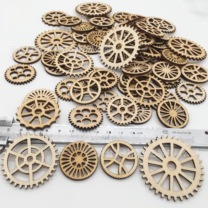 Creative wooden decorations for living room, pendant with gears 3
