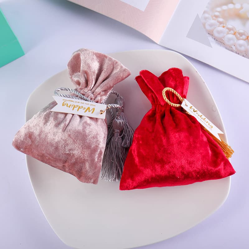 Chinese Creative Benefits Clash Bags Pleasant Sugar Box Wedding Products Smashment Gift Box Gift Box Manufacturer 2