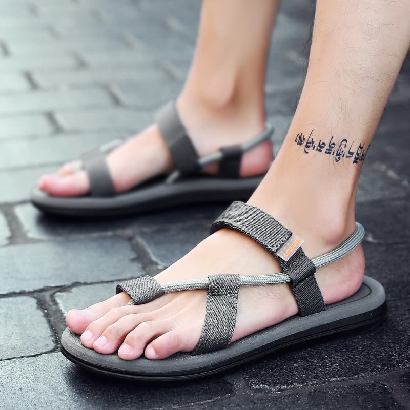 Summer sandals, non-slip beach footwear, slippers for men and women, plus size