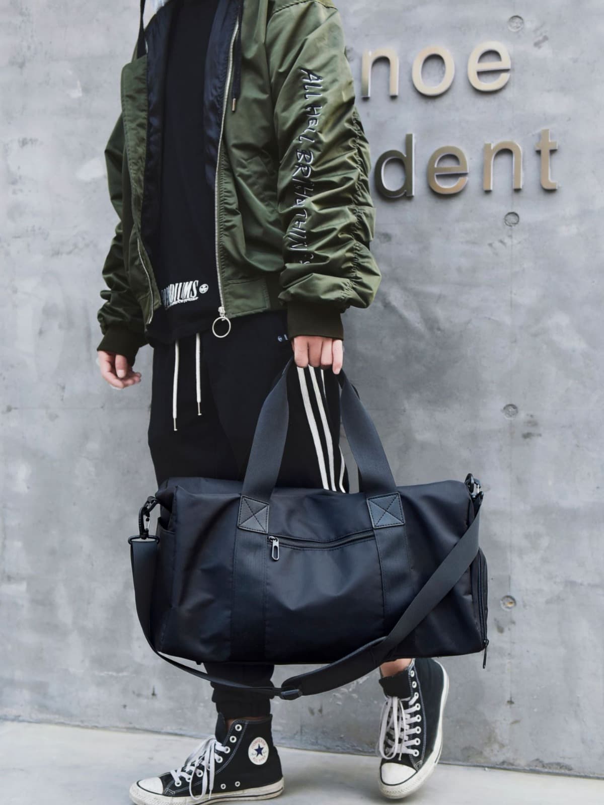 (Wholesale), handheld travel bag, sports capacious shoulder bag for gym, with your logo imprint, Korean style 1
