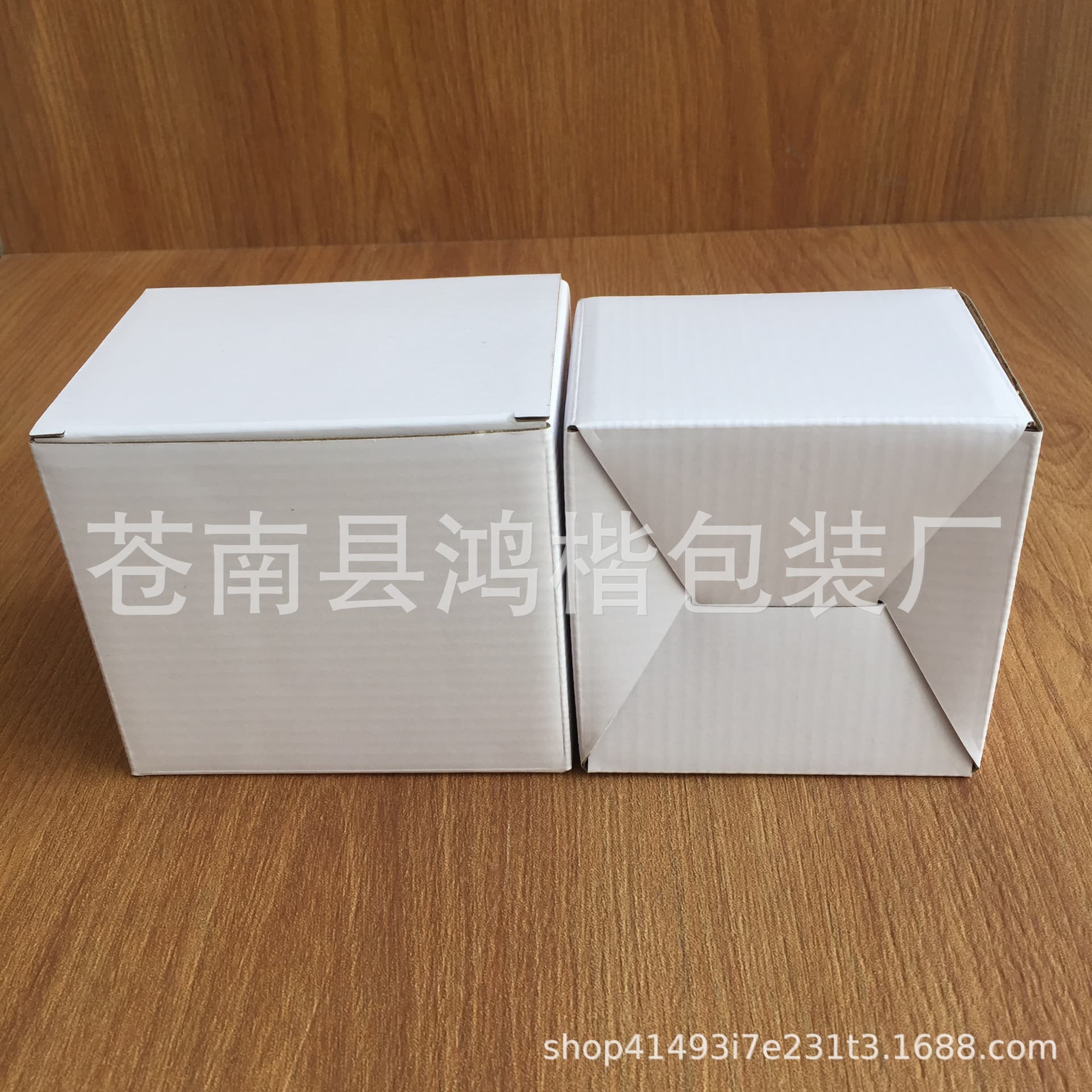 Black spot three -layer corrugated carton electronic products outer packaging box corrugated box covered white general box 3