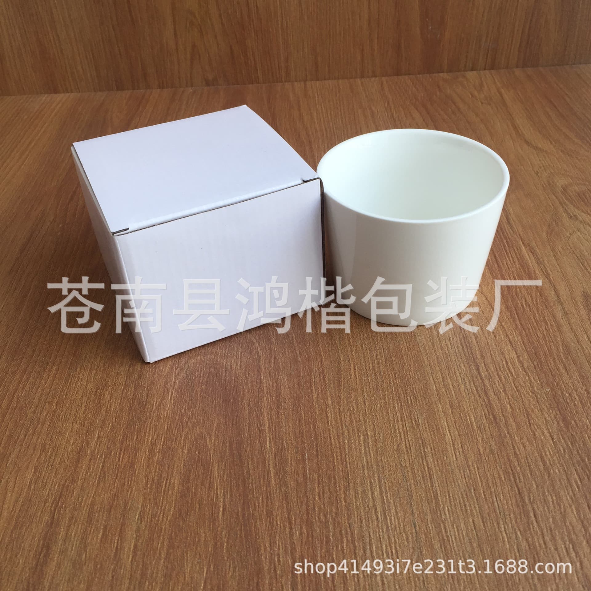 Black spot three -layer corrugated carton electronic products outer packaging box corrugated box covered white general box 4