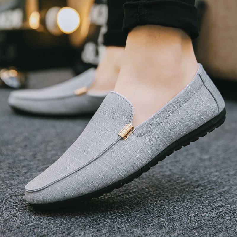 2025 Summer Cloth Shoes Beanie Shoes Men's Casual Shoes Korean Style Trendy Lazy Slip-On Canvas Shoes Size 45 Men's Shoes 3