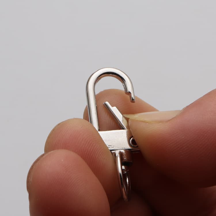 Door buckle keychain luggage hardware accessories rotary dog ​​buckle zinc alloy jewelry hanging buckle hook buckle shrimp buckle manufacturer wholesale 4