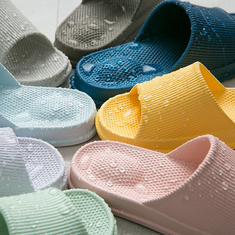 Summer Bathroom Massage Slippers 2