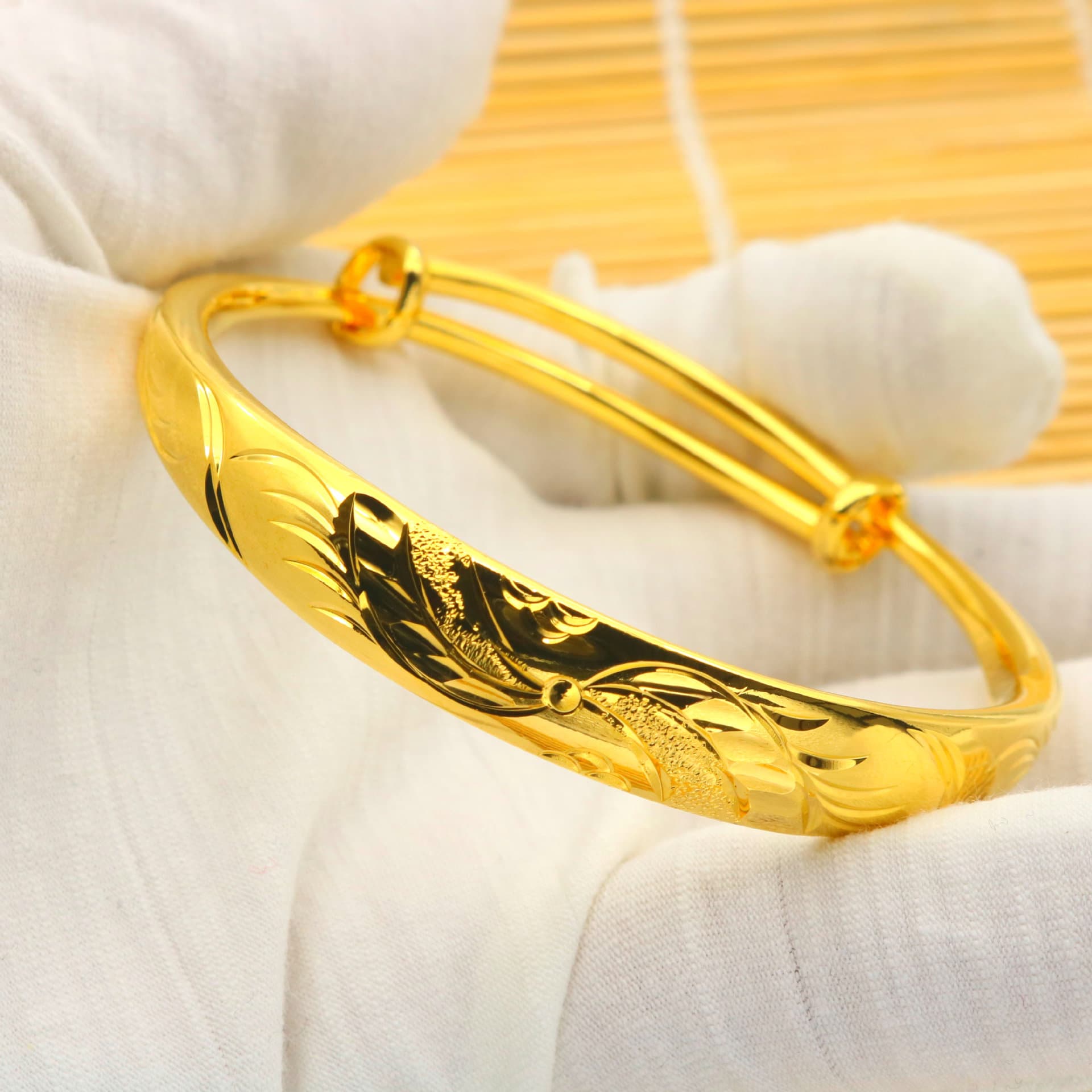 Brass gold bracelet, 10mm, dragon and phoenix 4