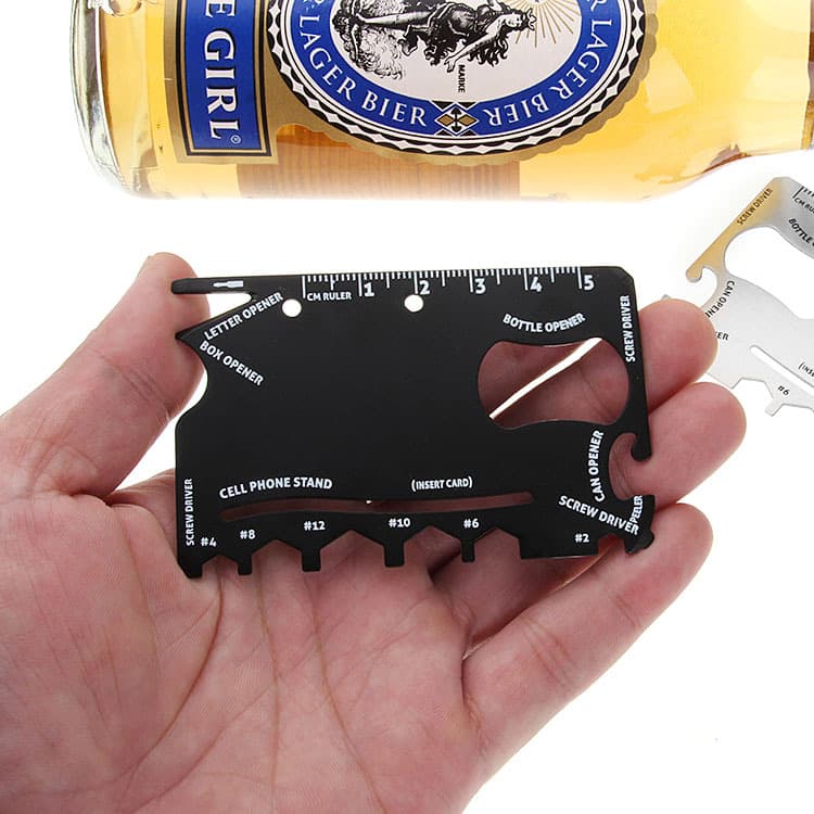 Outdoor multifunctional saber card universal tool card survive mini portable operating supplies combination 4