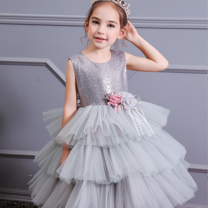 Children's dress, small princess costume with bow, fashionable girl's skirt, suit, European style, backless 4