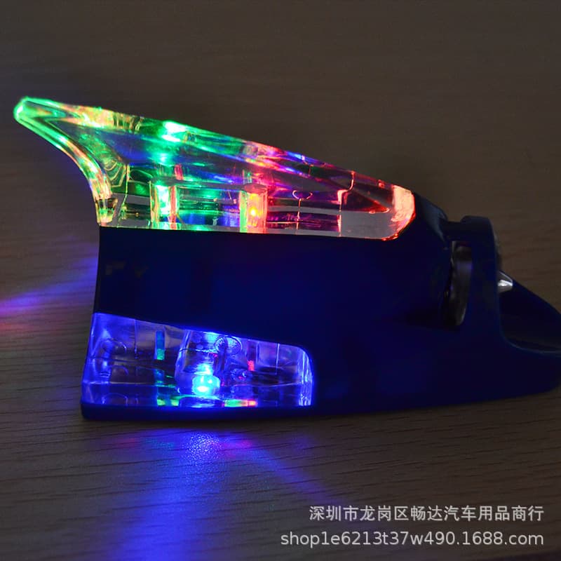 Car Shark Fin LED Antenna Light - Flashing Anti-Collision Decoration 4