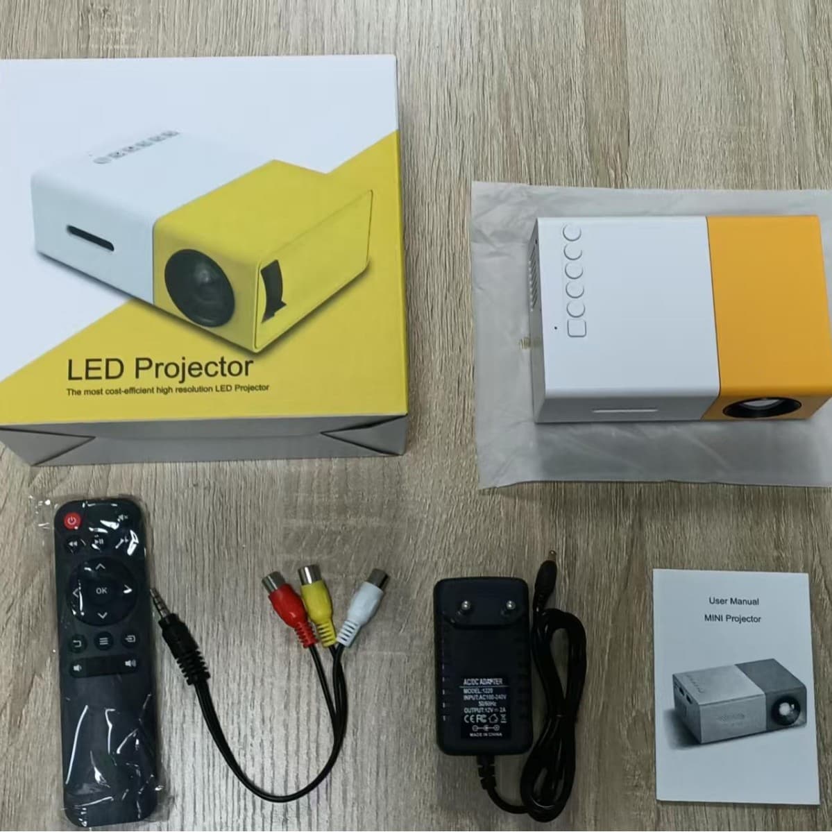 Projector, entertainment small handheld mobile phone