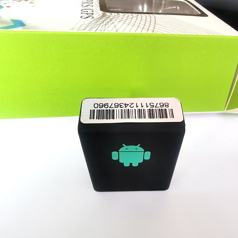 Manufacturer A8 Positioner Foreign Version GPS SOS mentally retarded elderly Children Children Alarm GPS Tracking 4