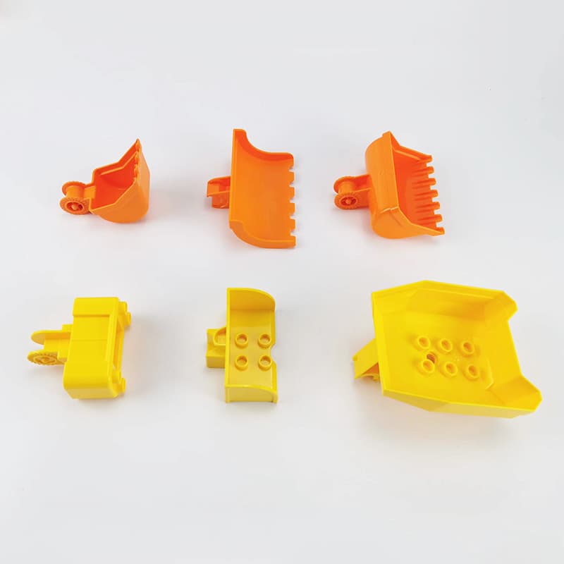 Constructor with accessories, train, direct factory sales, training 3