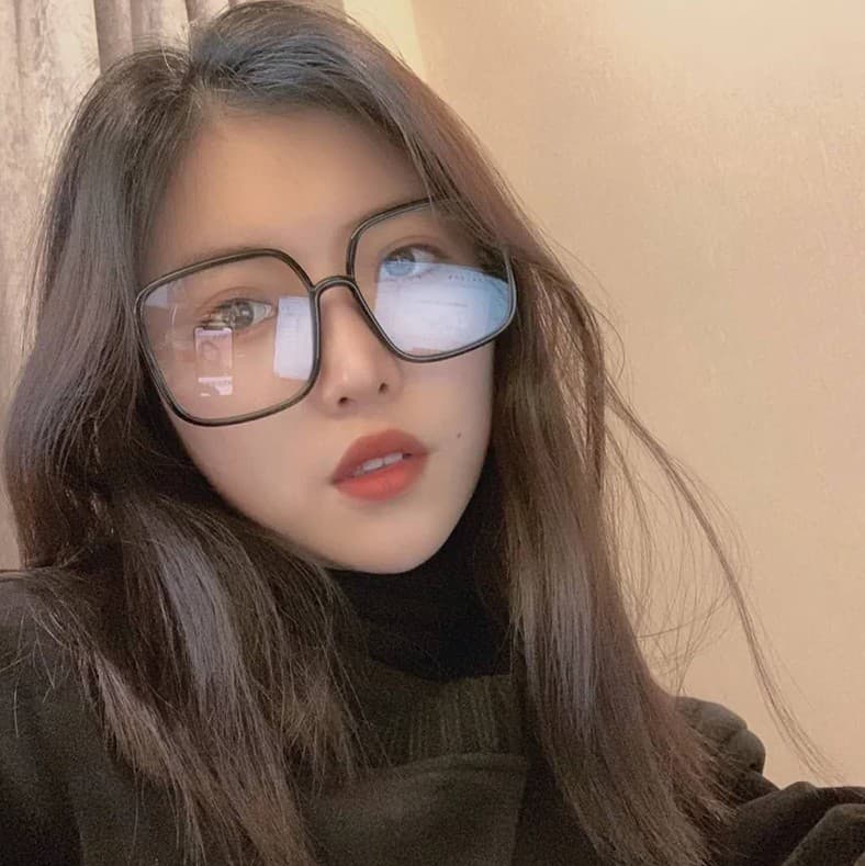 Fashionable sunglasses, glasses solar-powered, 2022 collection, internet celebrity 4