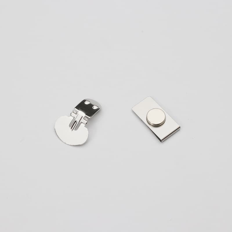 Tie, shirt, invisible magnetic protection buckle, clips included 2
