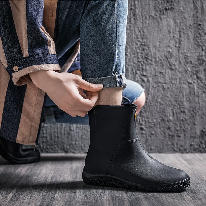 Fashionable non-slip trend high boots 3