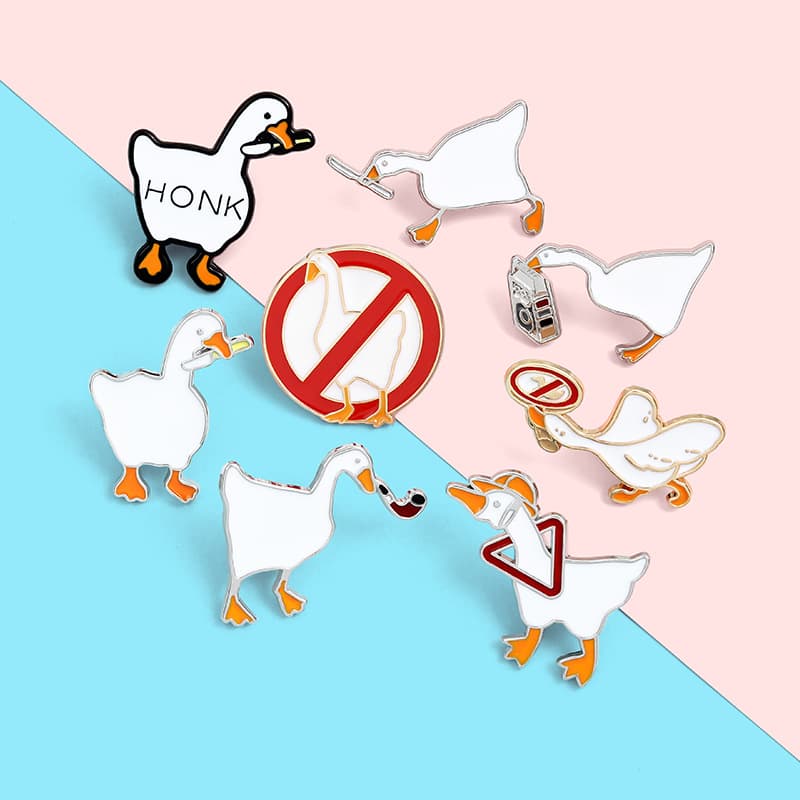 [Untitled Goose Game游戏大鹅胸针 卡通可爱珐琅白鹅胸针 配件] 5