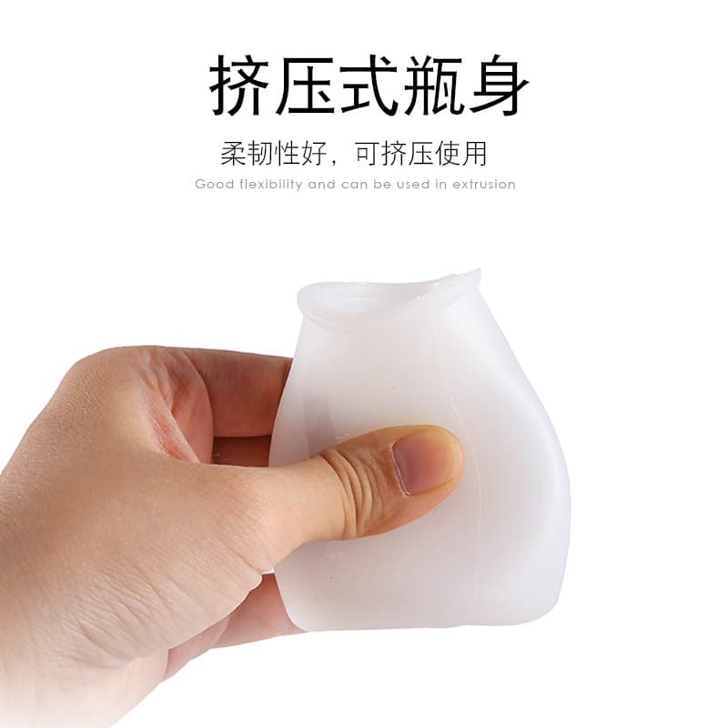 Silicone oil brush Outdoor camping barbecue brush with graduated oil pot integrated silicone barbecue oil brush bottle 2