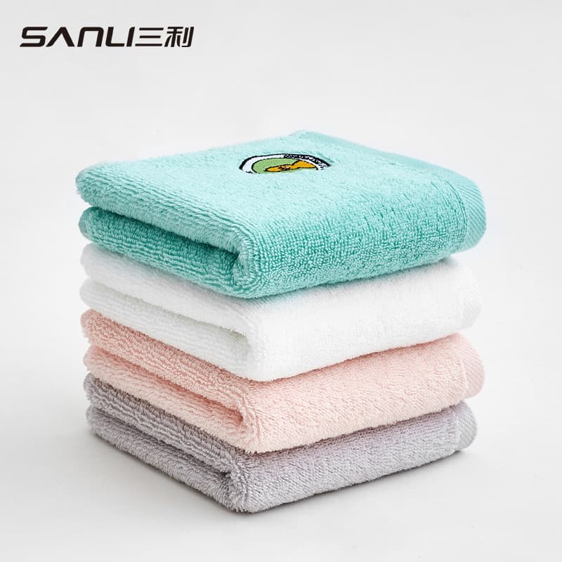 Towel, cotton baby hygiene product for face washing, children's eating bib, with embroidery 2