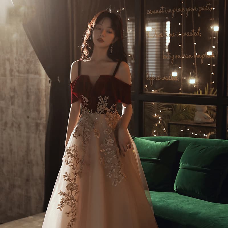 Evening dress, wedding dress 1