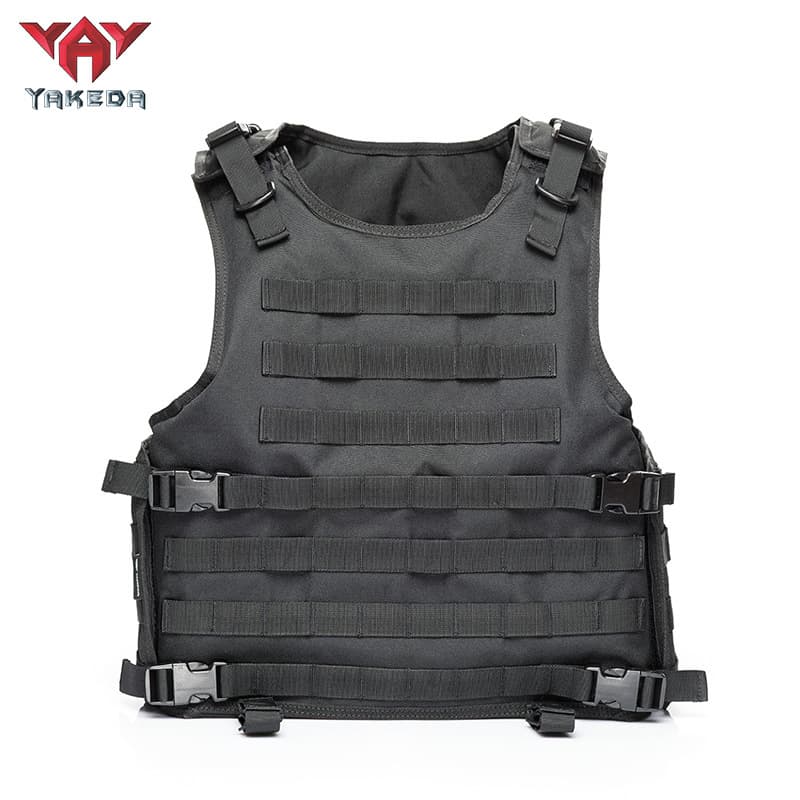 Universal tactics travel vest, equipment 3