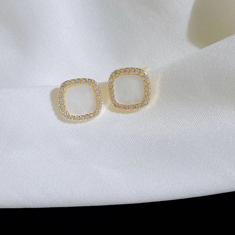 Fashionable geometric earrings, Korean style, simple and elegant design 2