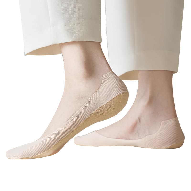 Ice silk randomly cut boat socks female thin shallow mouth invisible socks silicon glue not dropped with spring and summer stripes and breathable female ship socks 5