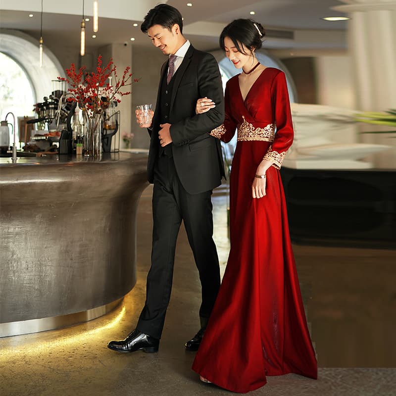 Retro autumn evening dress, red long wedding dress 1