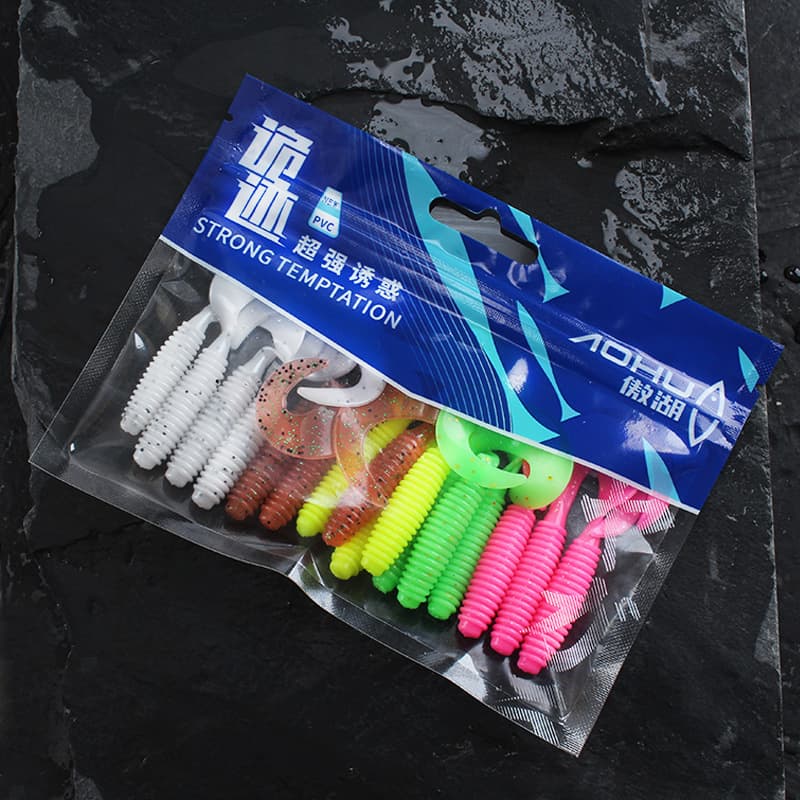 Luya Soft Bait - Curling Tail Fishing Lure with Maggot Design 2
