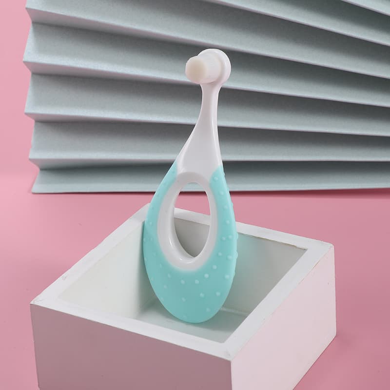 Soft children's fresh cartoon toothbrush 3
