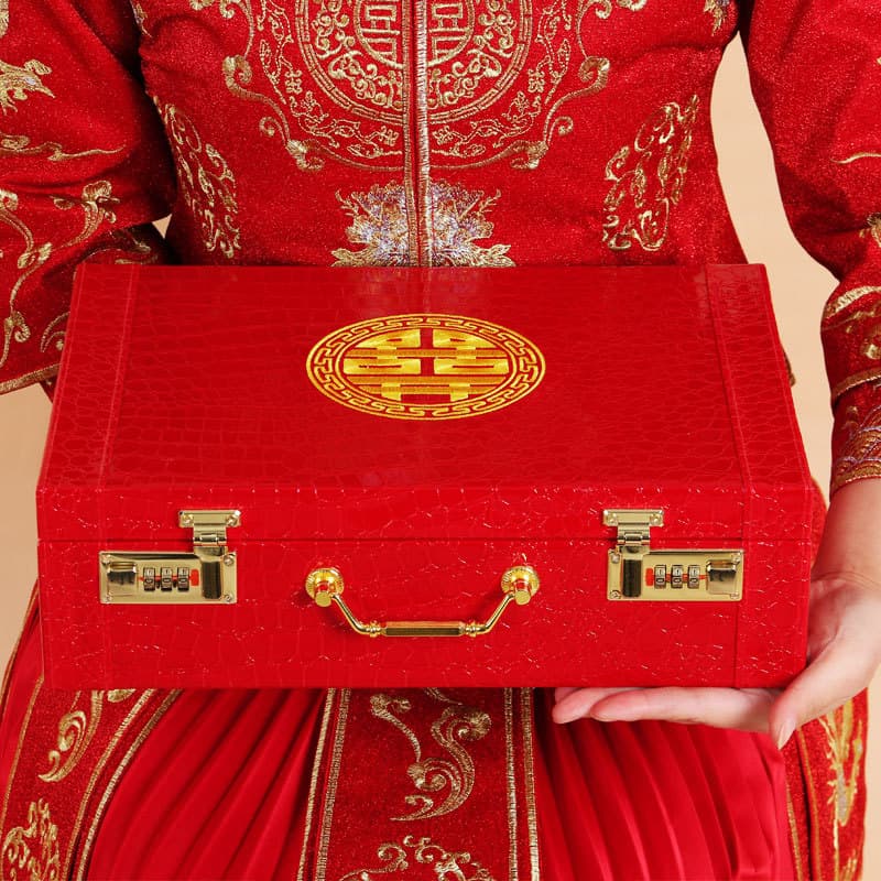 Box, red suitcase for bride 3