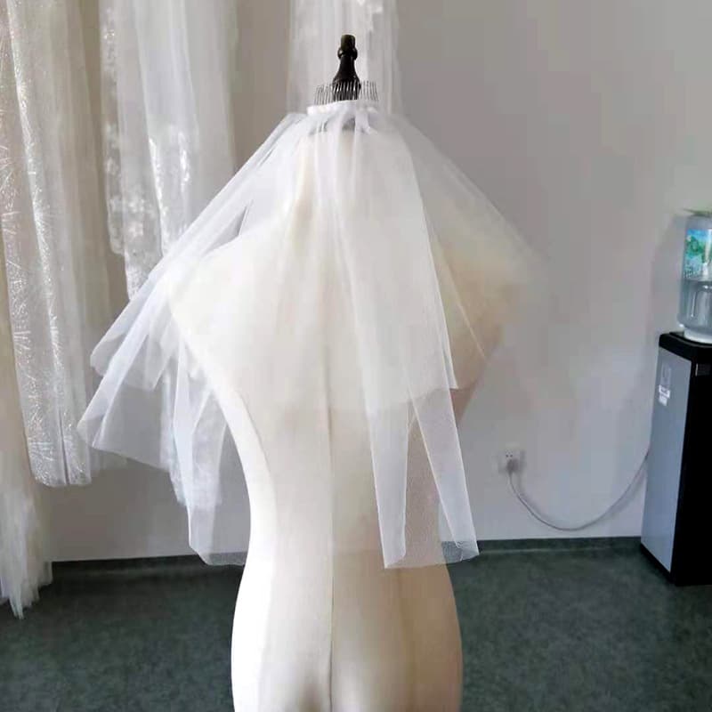 Bride, wholesale wedding photo studio travel shot double -layer soft net metal plug, simple children glowing small veil 4