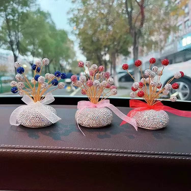 Car interior diamond ornaments center console cute and creative internet celebrity full of stars car ornaments car meteor 4